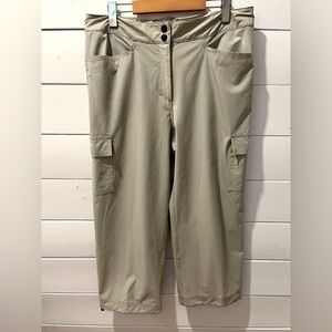 TILLEY – Travel Capri Pants – Size 10